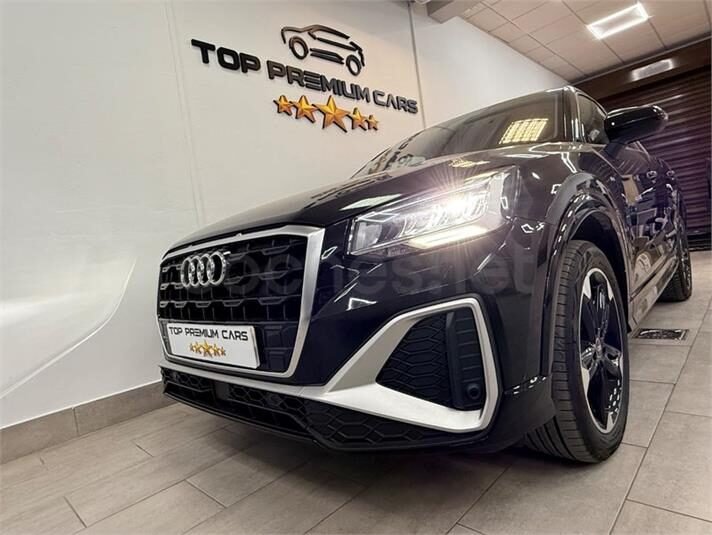 AUDI Q2 S line 30 TDI S tronic