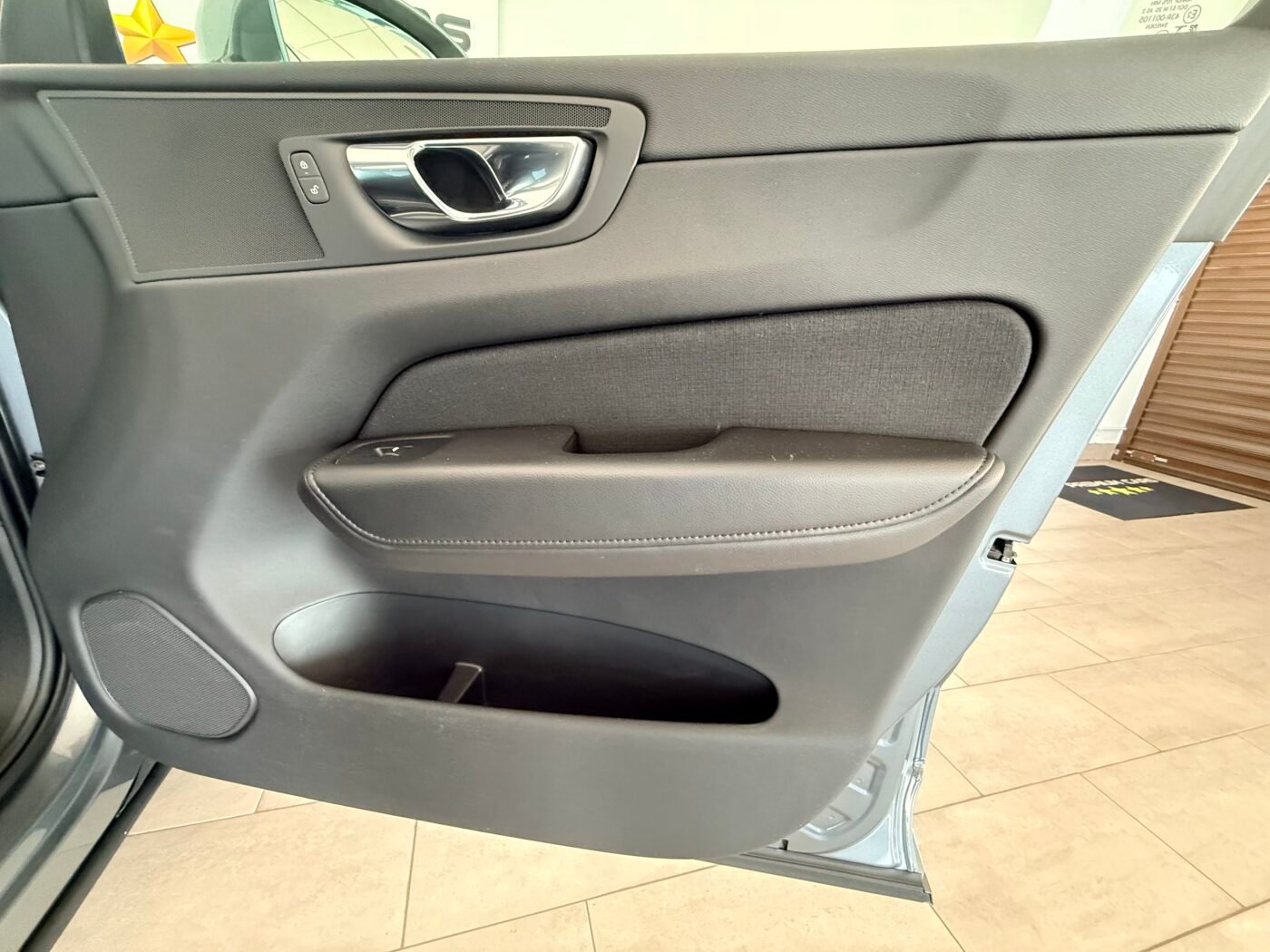VOLVO XC60 2.0 T5 AWD Recharge Inscription Exp Auto