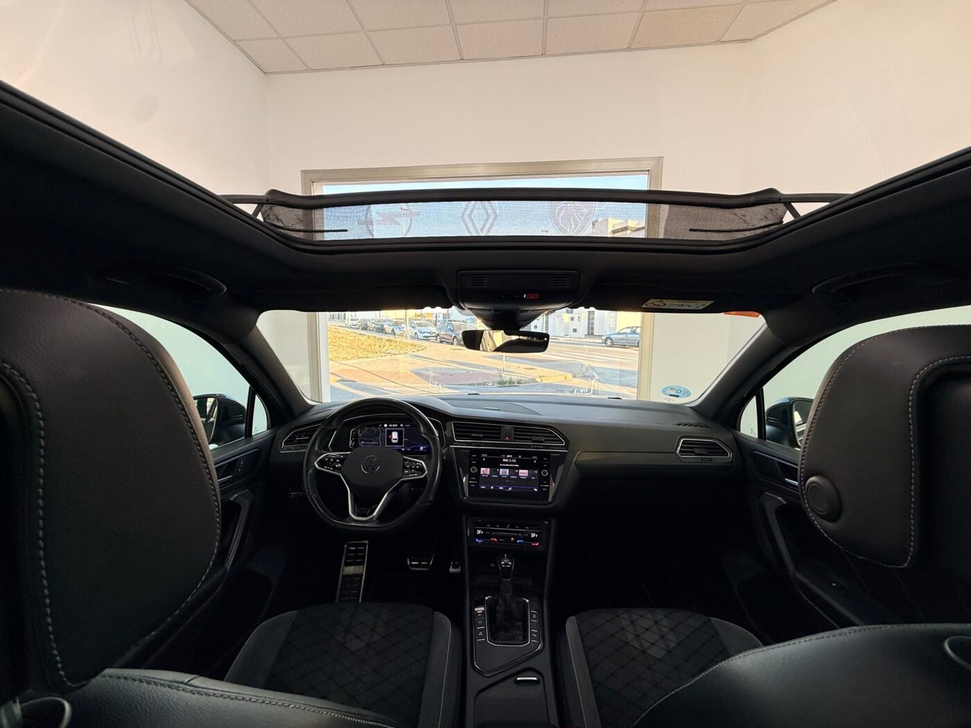 VOLKSWAGEN Tiguan RLine 2.0 TDI DSG