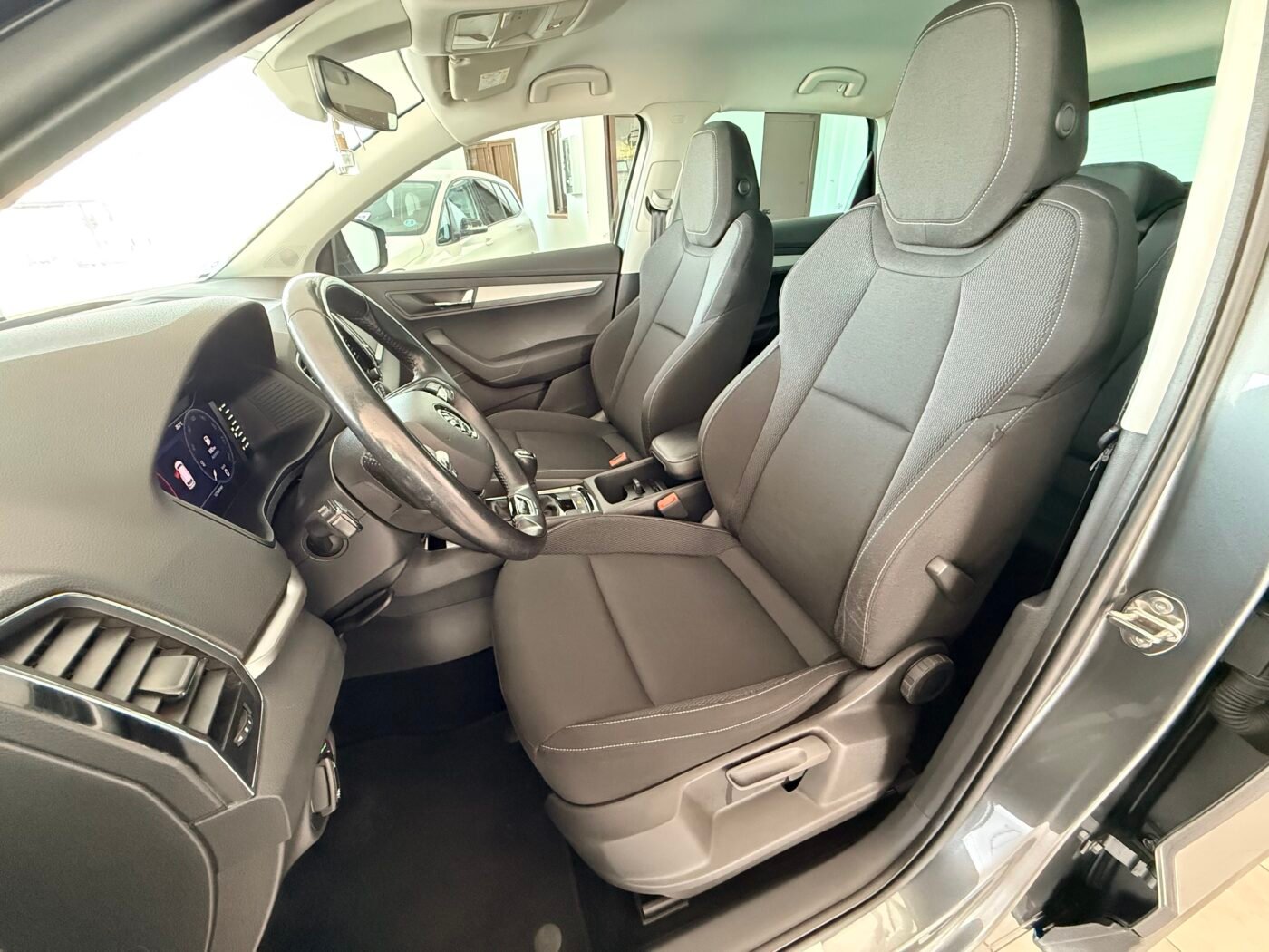 SKODA Karoq 2.0 TDI Ambition