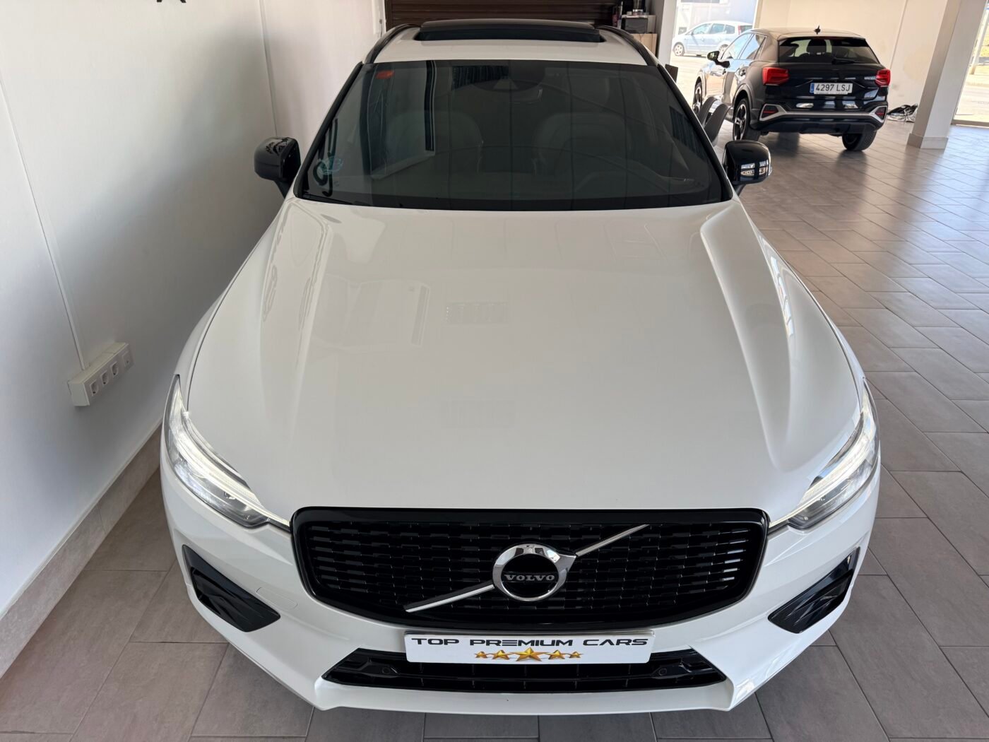 VOLVO XC60 B4 D AWD RDESIGN AUTO