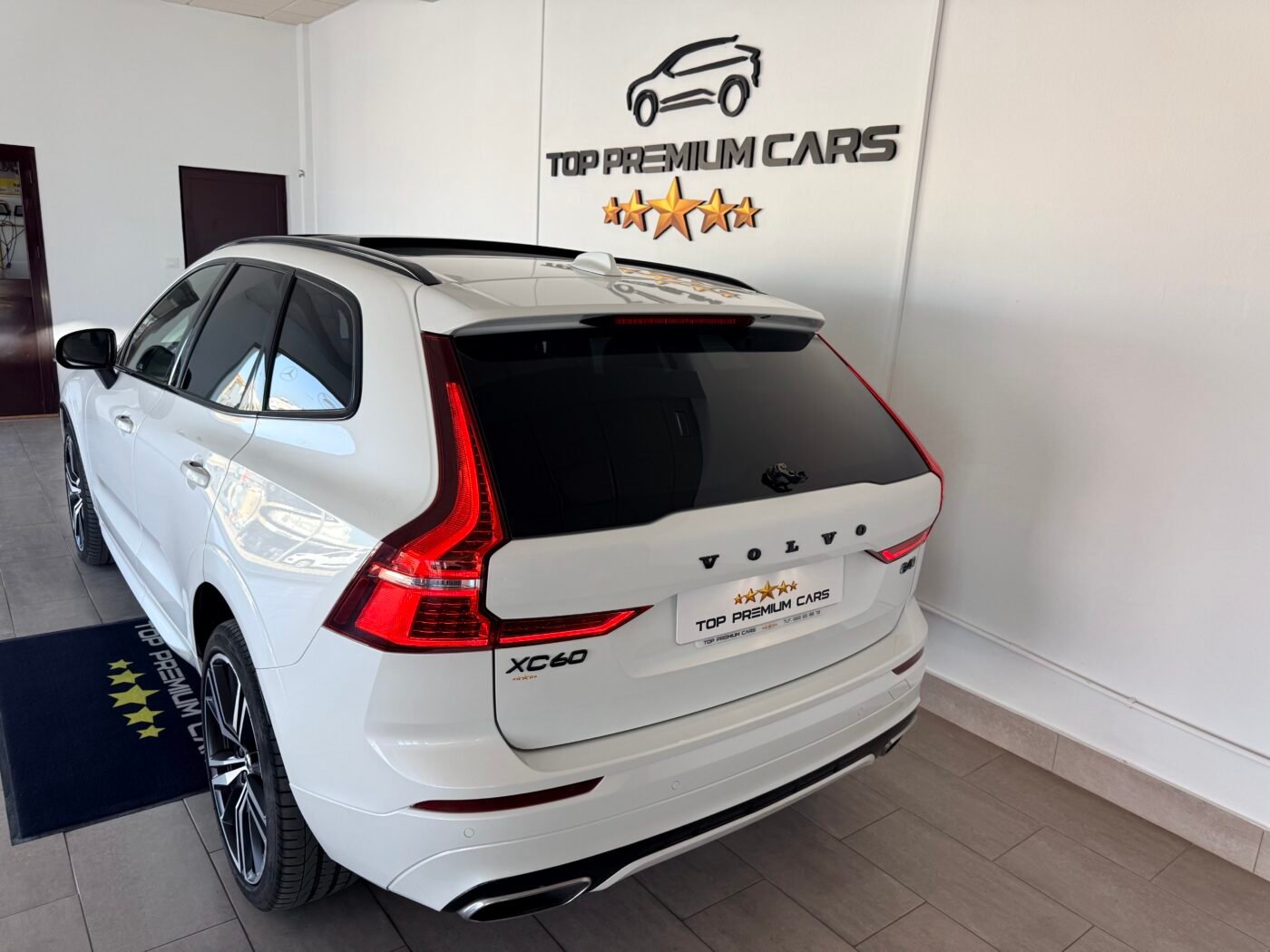 VOLVO XC60 B4 D AWD RDESIGN AUTO