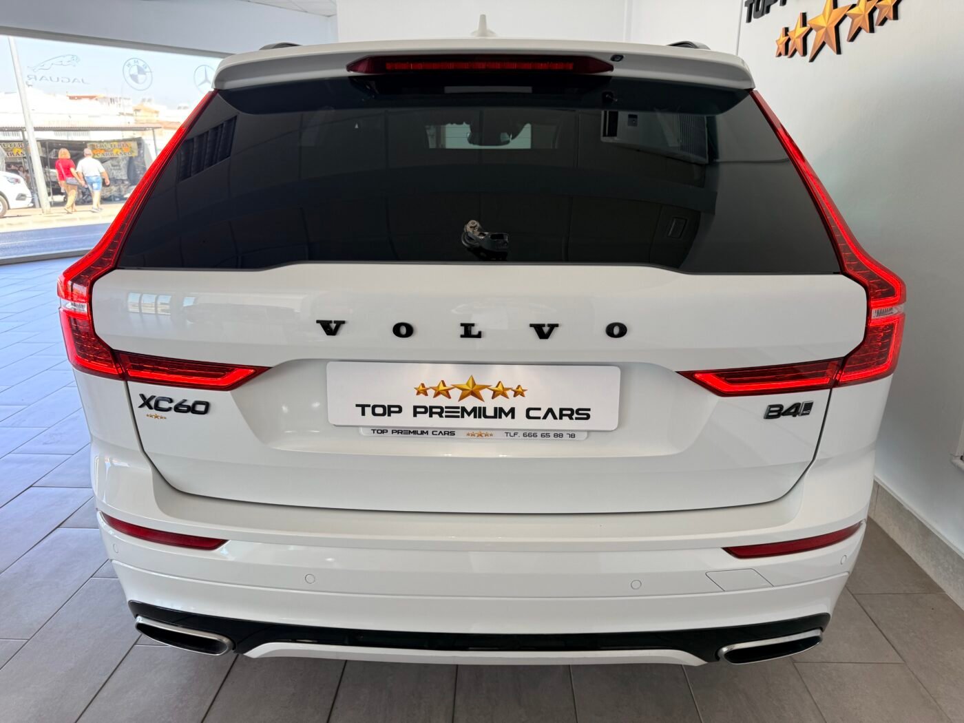 VOLVO XC60 B4 D AWD RDESIGN AUTO
