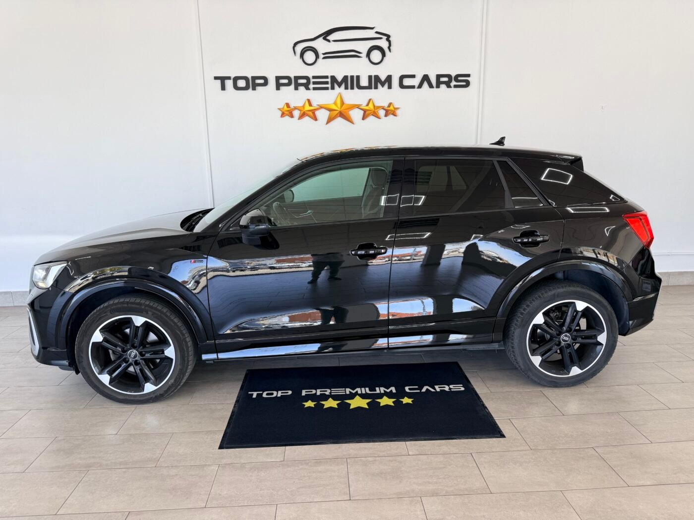 AUDI Q2 S line 30 TDI S tronic