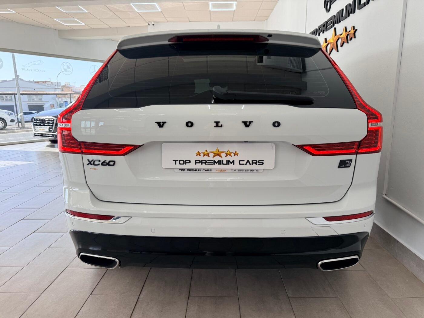 VOLVO XC60 2.0 T6 AWD RECHARGE INSCRIPTION
