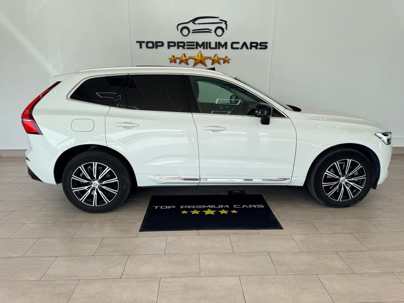 VOLVO XC60 2.0 T6 AWD RECHARGE INSCRIPTION
