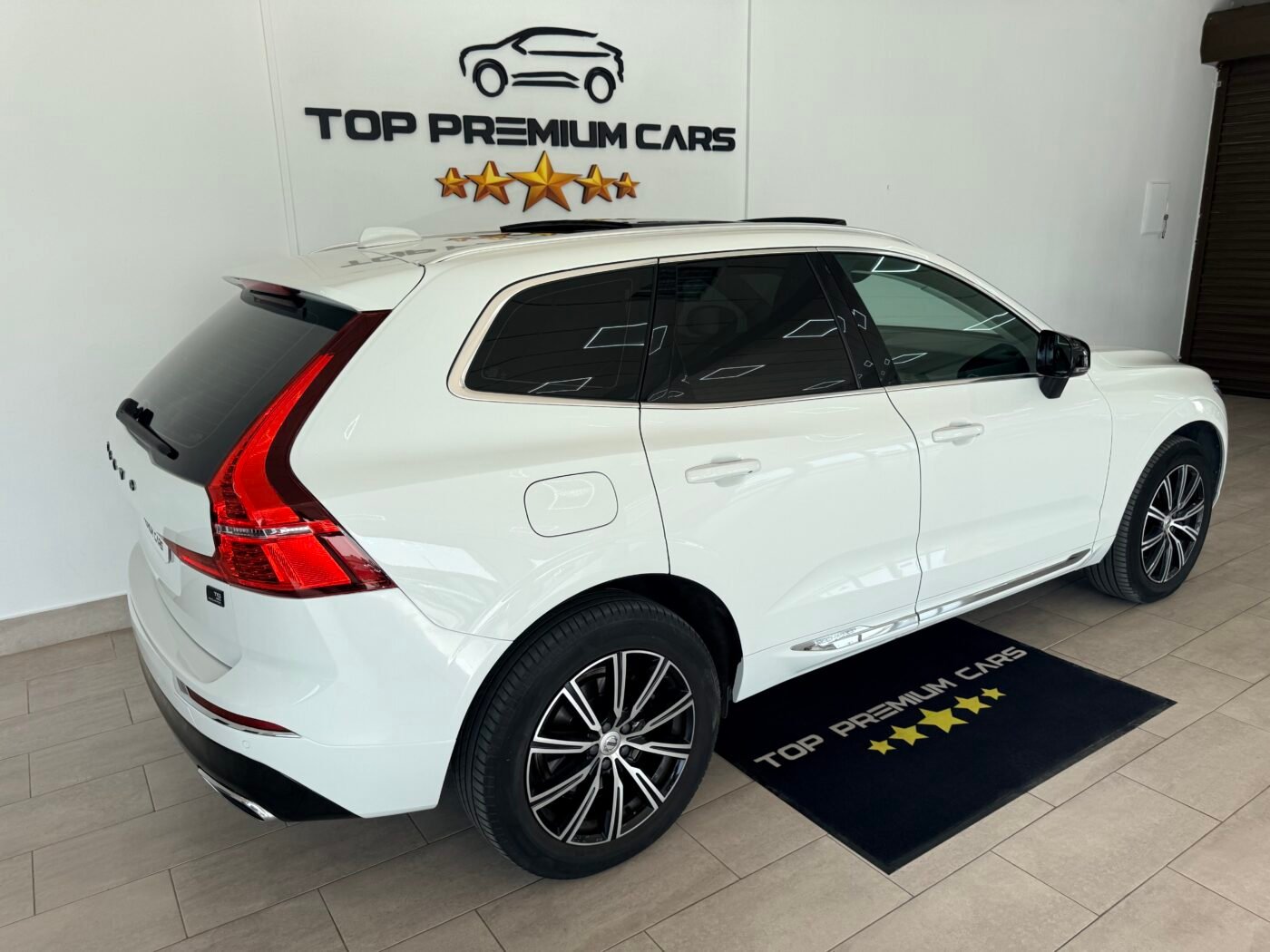 VOLVO XC60 2.0 T6 AWD RECHARGE INSCRIPTION