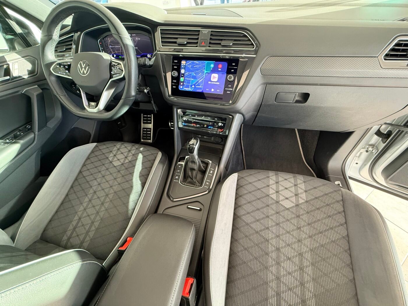 VOLKSWAGEN Tiguan 2.0 TDI DSG