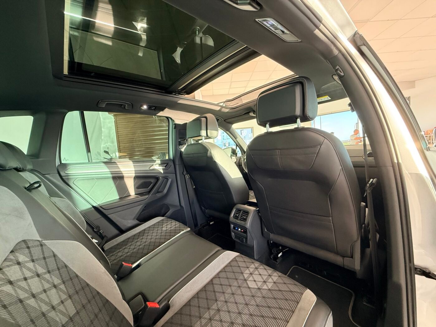 VOLKSWAGEN Tiguan 2.0 TDI DSG