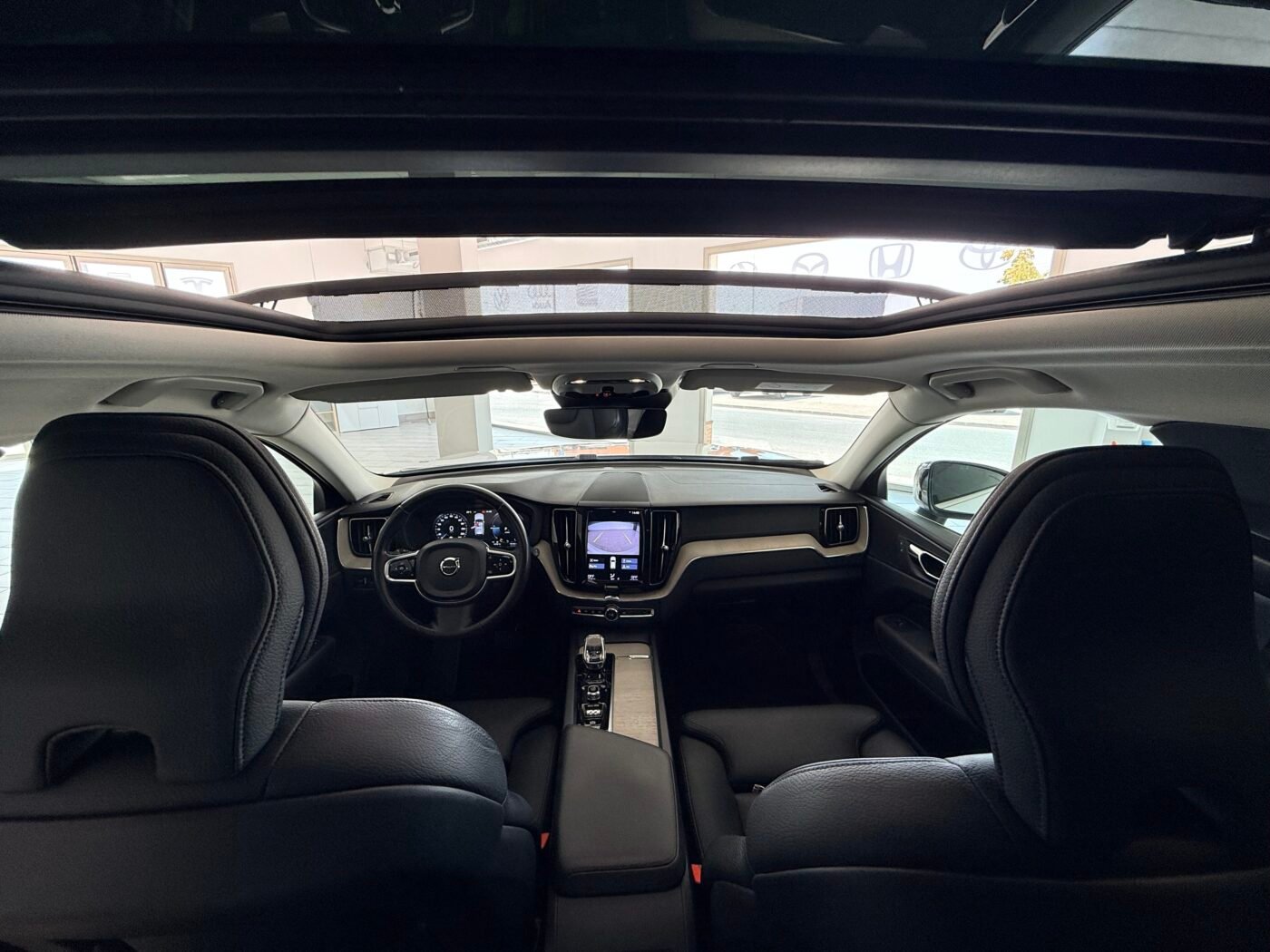 VOLVO XC60 2.0 T6 AWD RECHARGE INSCRIPTION