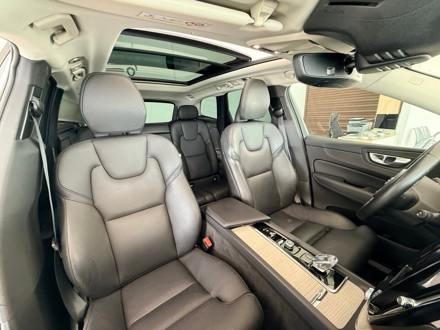 VOLVO XC60 2.0 T6 AWD RECHARGE INSCRIPTION