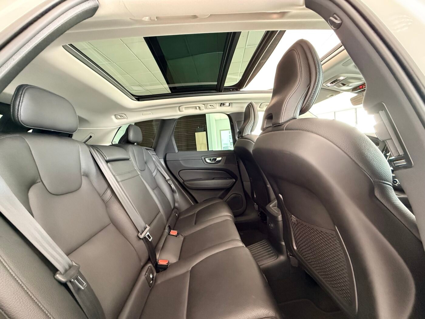VOLVO XC60 2.0 T6 AWD RECHARGE INSCRIPTION